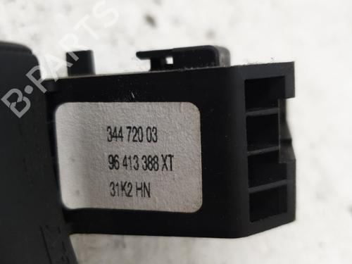 Used Switch Switch PEUGEOT 206 Hatchback (2A/C) 1.4 i (75 hp) 22865111 22865111