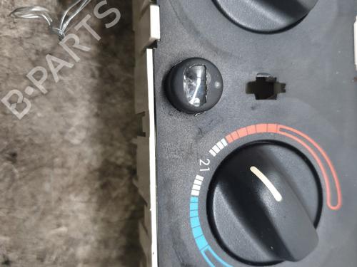 Climate control PEUGEOT 306 Hatchback (7A, 7C, N3, N5) 2.0 HDI 90 | BP29896367I5