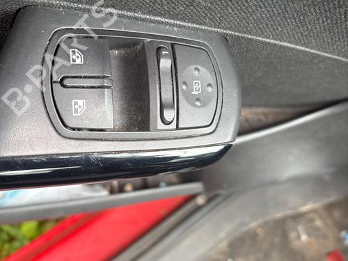 Used Left front window switch Left front window switch OPEL CORSA D (S07) 1.3 CDTI (L08, L68) (75 hp) 39934278 39934278