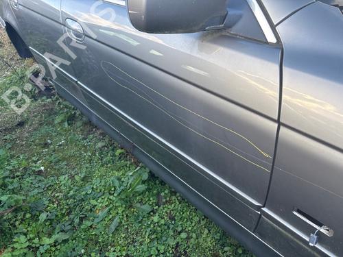 Used Right front door Right front door BMW 5 (E39) 530 d (193 hp) 40501878 40501878