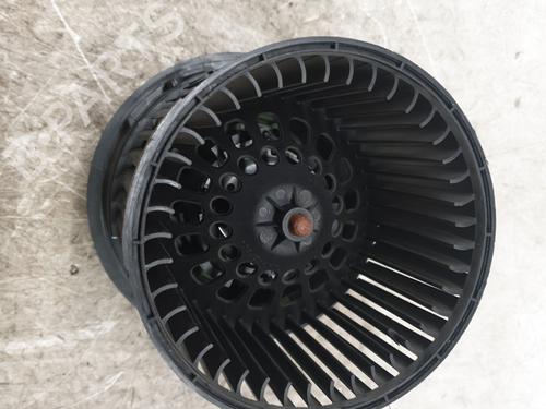 heater-blower-motor-renault-clio-iv-bh_-2012-2013-2014-2015-2016-2017-2018-2019-2020-2021-32093565 main image