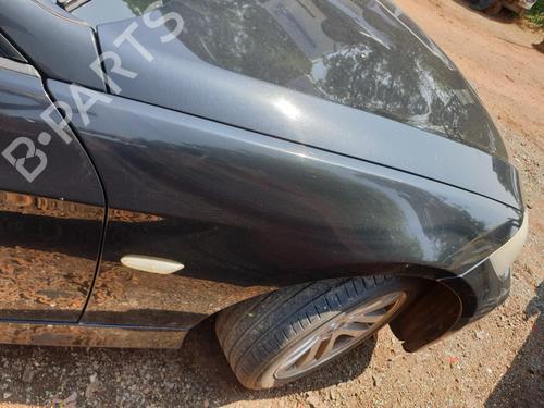 Used Right front fenders BMW 3 Touring (E91) 318 d (122 hp) 31039309