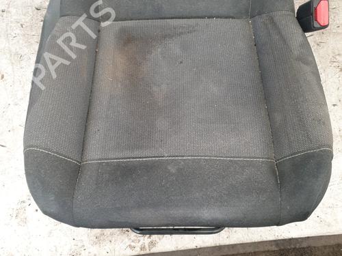 Used Right front seat Right front seat CITROËN C3 III (SX) 1.2 VTi 82 (82 hp) 25744043 25744043