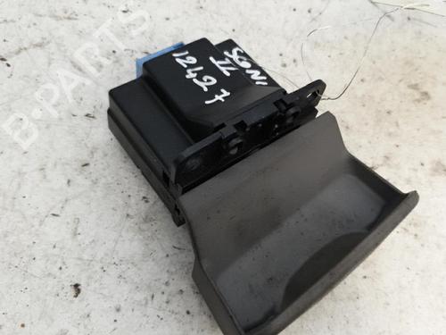 Switch RENAULT GRAND SCÉNIC II (JM0/1_) 1.9 dCi (JM0G, JM12, JM1G, JM2C) | BP25842890I30 - Image 2