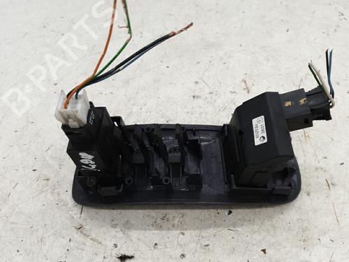 Used Headlight switch Headlight switch RENAULT ESPACE III (JE0_) 2.2 12V TD (JE0E, JE0H, JE0P) (113 hp) 25270335 25270335