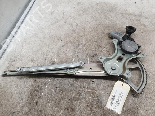 Used Front right window mechanism TOYOTA HILUX VII Pickup (_N1_, _N2_, _N3_) 2.5 D-4D 4WD (KUN25) (144 hp) 29937873