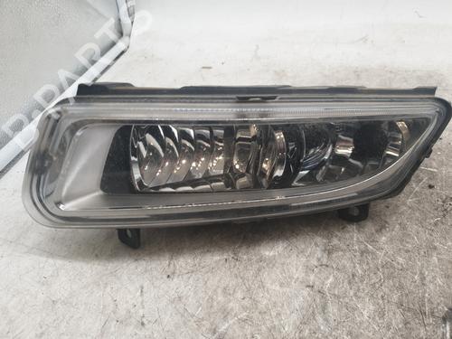 Venstre  foran tåkelykt VW POLO V (6R1, 6C1) 1.6 TDI (90 hp) 28813748