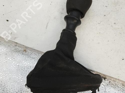 Used Shift knob Shift knob RENAULT SCÉNIC I MPV (JA0/1_, FA0_) 1.9 dCi (JA05, JA1F) (102 hp) 22868008 22868008