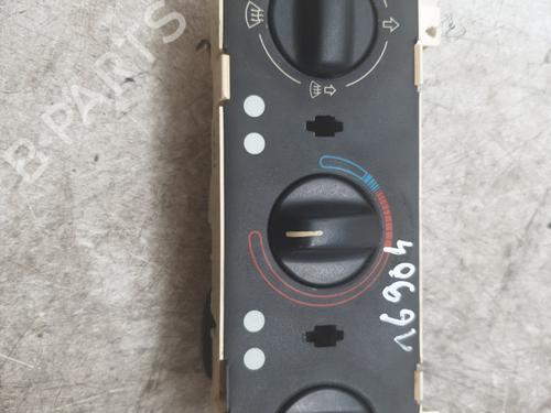 Used Climate control PEUGEOT 306 (7B, N3, N5) 1.6 SR (89 hp) 28103502
