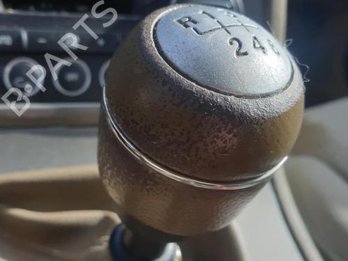 Shift knob ALFA ROMEO 159 (939_) 2.0 JTDM (939AXP1B) | BP35793340I34 - Image 4