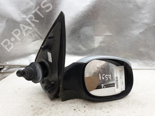 Used Right mirror PEUGEOT 206 Hatchback (2A/C) 1.4 i (75 hp) 22867020