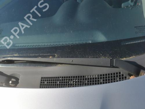 Used Front windshield wiper arm HONDA HR-V (GH_) 1.6 16V (GH1, GH3) (105 hp) 24038352