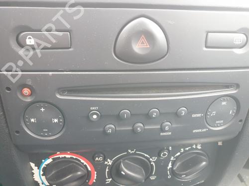 Bilradio RENAULT CLIO II (BB_, CB_) 1.5 dCi (B/C2J) 8200622637