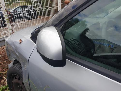 Used Left mirror Left mirror 39044067 39044067