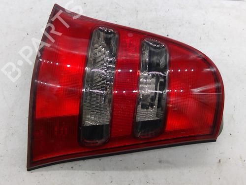 Used Right taillight Right taillight 22881261 22881261