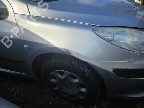 Used Right front fenders PEUGEOT 307 (3A/C) 1.6 HDi (90 hp) 32307887