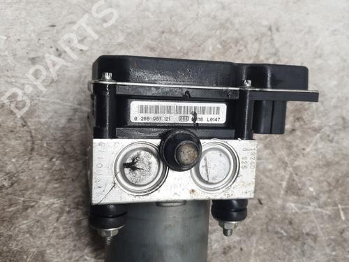 Used ABS pump CITROËN C4 Picasso I MPV (UD_) 2.0 HDi 138 (136 hp) 29201729