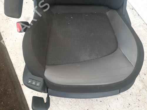 Left front seat CITROËN C4 Grand Picasso II (DA_, DE_) 1.6 HDi / BlueHDi 115 | BP27610675C15  - Image 5