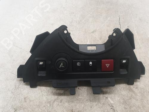 Used Switch CITROËN BERLINGO MULTISPACE (B9) 1.6 HDi 110 (109 hp) 30001137