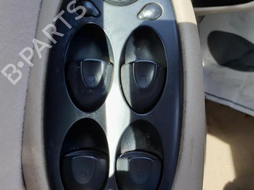 Left front window switch ROVER 75 (RJ) 2.0 V6 | BP26008243I27 