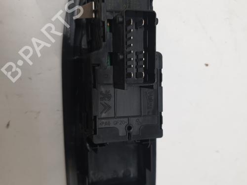 left-front-window-switch-peugeot-208-i-ca_-cc_-2012-2013-2014-2015-2016-2017-2018-2019-2020-2021-26962152 main image