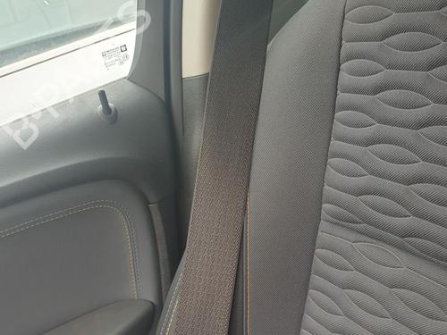 front-right-seatbelt-opel-zafira-tourer-c-p12-2011-29757080 main image