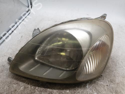 Phare gauche TOYOTA YARIS (_P1_) 1.0 (SCP10_, SCP10R) (68 hp) 32104147