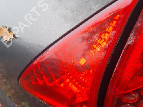 Used Right tailgate light Right tailgate light PEUGEOT 3008 I MPV (0U_) 2.0 HDi 150 / BlueHDi 150 (150 hp) 22883562 22883562