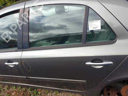 Used Left rear door Left rear door 39044045 39044045
