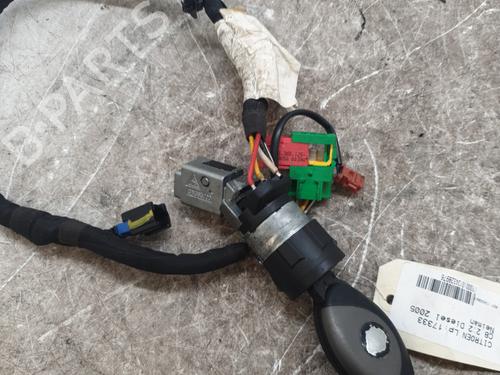 ignition-barrel-citroen-c8-ea_-eb_-2002-33990182 main image