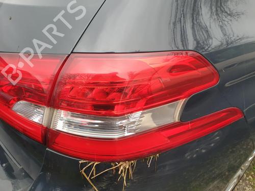 Farolim direito Farolim direito PEUGEOT 308 SW II (LC_, LJ_, LR_, LX_, L4_) 1.6 BlueHDi 120 (120 hp) 32213255 32213255