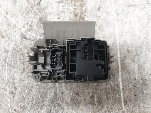 Used Headlight switch Headlight switch RENAULT GRAND SCÉNIC II (JM0/1_) 1.9 dCi (JM14) (131 hp) 24630776 24630776