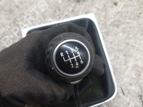 Used Shift knob Shift knob VW GOLF VII (5G1, BQ1, BE1, BE2) 2.0 TDI (150 hp) 29852911 29852911
