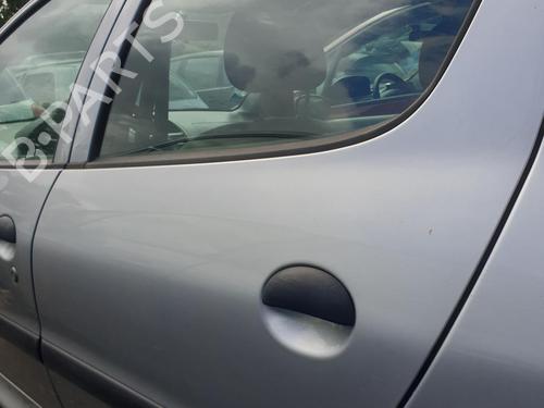 Dør venstre bagtil Dør venstre bagtil PEUGEOT 206+ (2L_, 2M_) 1.4 HDi eco 70 (68 hp) 27606306 27606306