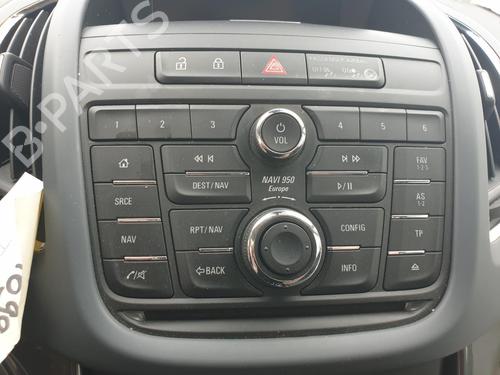 Used Radio Radio OPEL ZAFIRA TOURER C (P12) 1.6 CDTI (75) (136 hp) 29493666 29493666