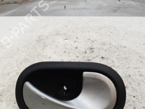 Højre bagtil invendig håndtag RENAULT SCÉNIC II (JM0/1_) 1.5 dCi (JM1E, JM16) (106 hp) 24423267