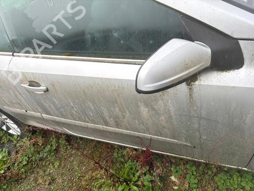 Used Right front door Right front door 39429246 39429246