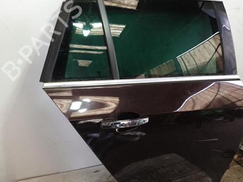 Used Right rear door Right rear door 22881901 22881901