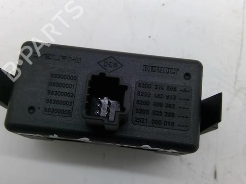 Used Warning switch Warning switch RENAULT SCÉNIC III (JZ0/1_) 1.5 dCi (106 hp) 22871978 22871978