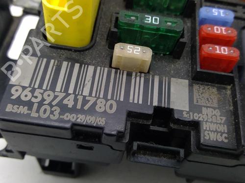 Used Fuse box Fuse box PEUGEOT 207 (WA_, WC_) 1.4 HDi (68 hp) 22876661 22876661