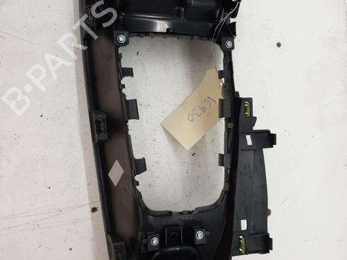 Used Middle console Middle console CITROËN C5 III Break (RW_) 1.6 HDi 110 (RW9HZC) (109 hp) 24423359 24423359