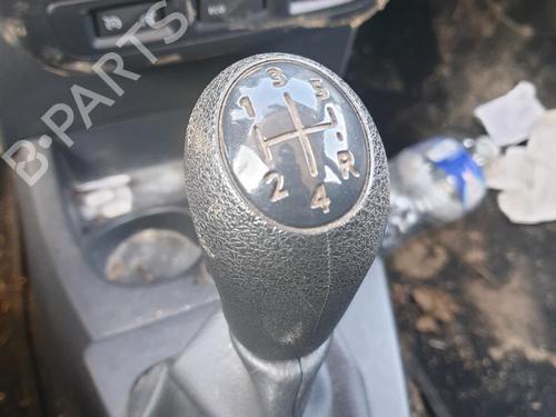 Used Shift knob Shift knob DACIA LODGY (JS_) 1.2 TCe (JSAY, JSM0) (115 hp) 33317406 33317406