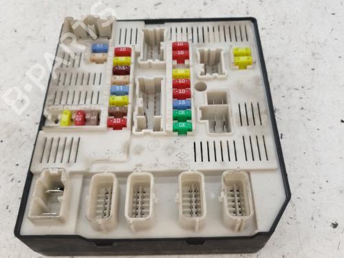 Used Fuse box RENAULT MEGANE III Hatchback (BZ0/1_, B3_) 1.5 dCi (106 hp) 22866884