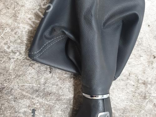 Used Shift knob SEAT IBIZA IV (6J5, 6P1) 1.2 TDI (75 hp) 29255550