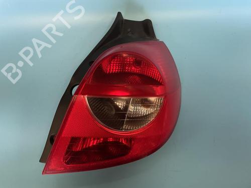 Used Right taillight Right taillight 22886527 22886527
