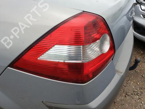 Used Left taillight RENAULT MEGANE II (BM0/1_, CM0/1_) 1.9 dCi (BM0G, CM0G) (120 hp) 25335789