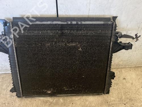 Used Water radiator Water radiator VOLVO XC90 I (275) D5 AWD (185 hp) 22877415 22877415