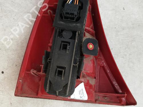 Used Right taillight RENAULT CLIO II (BB_, CB_) 1.4 16V (B/CB0P, BB13) (98 hp) 22880045