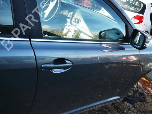 Used Right front door Right front door TOYOTA AVENSIS Estate (_T25_) 2.0 D-4D (ADT250_, ADT250R) (126 hp) 22883941 22883941