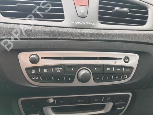 Radio RENAULT SCÉNIC III (JZ0/1_) 1.6 dCi (JZ00, JZ12) | BP30180815E6 